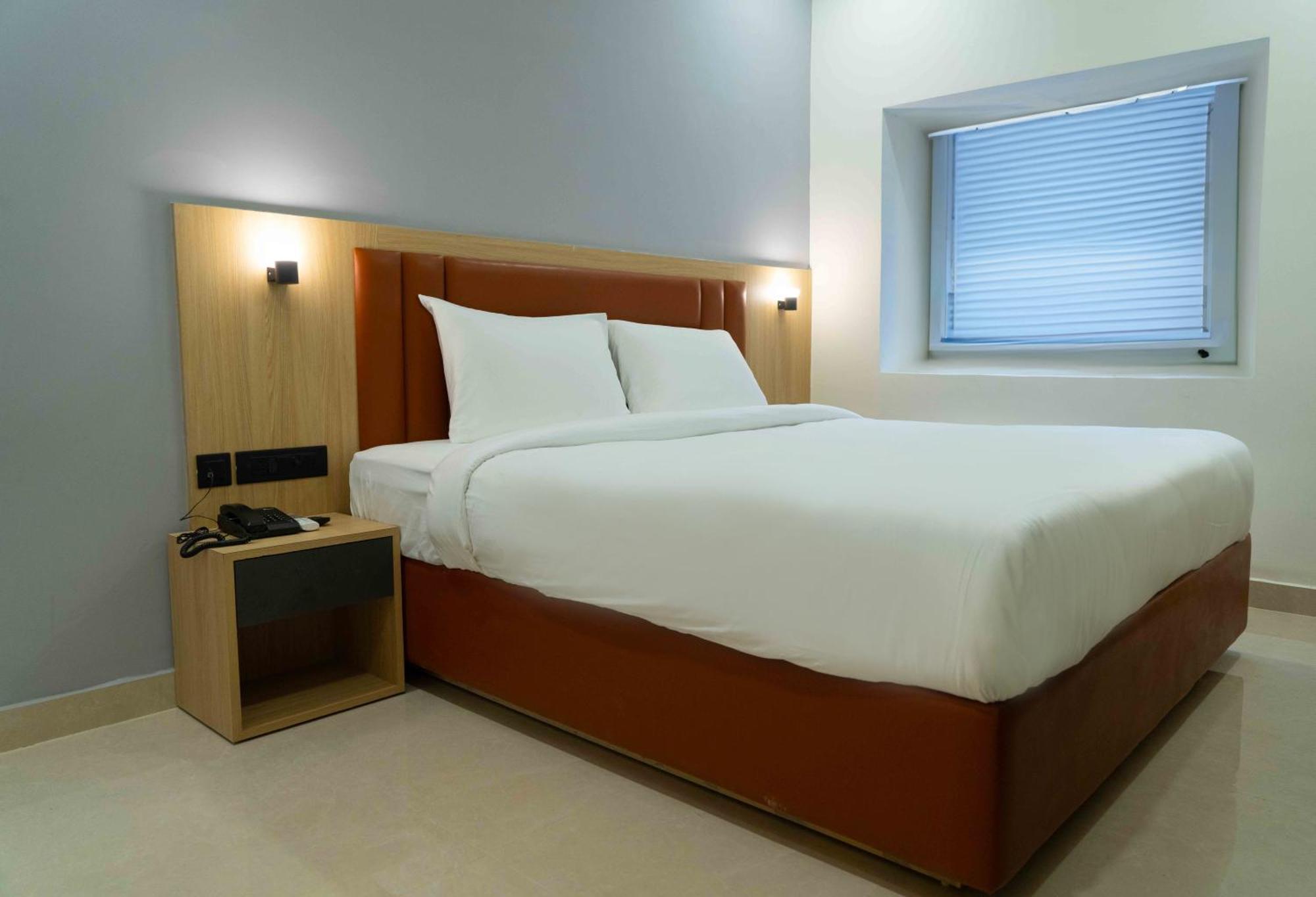 Sunrise Business 3* Hyderabad